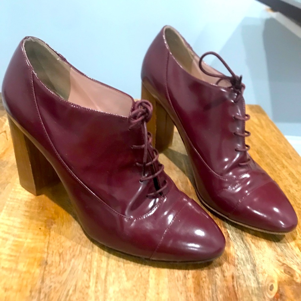 Kate Spade lace up shoes